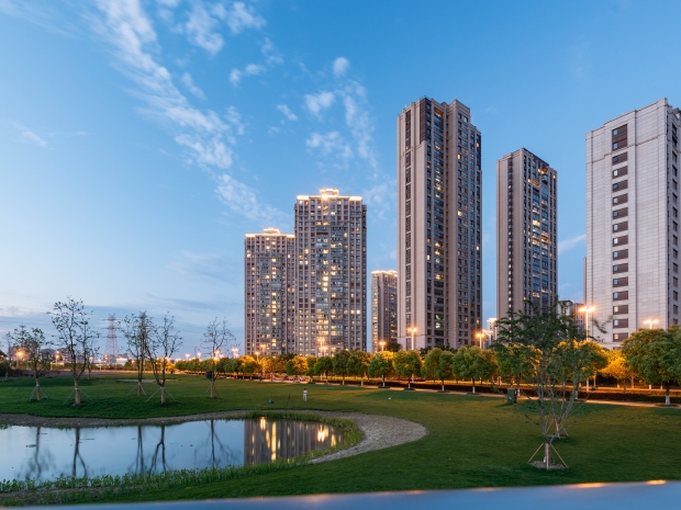 专家:一线城市楼市全面复苏,房价上涨对就业有影响吗?